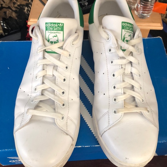 Shoes - Picture 2 of 6